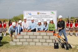 This groundbreaking last year was the first step in the creation of a new industrial lab for the technical vocational school CECyTEC in Acuña, Mexico, where Bendix has maintained a growing manufacturing operation since 1988. Bendix co-funded the project with Knorr-Bremse Global Care.