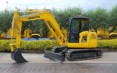 Komatsu 2