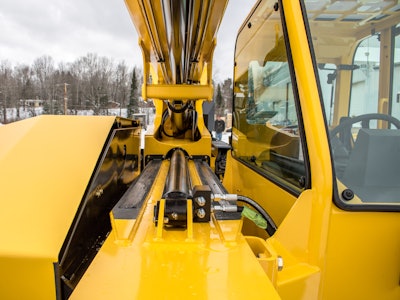 Going from a two lift cylinder design to a single lift cylinder, Pettibone reduced the number of components that could potentially obstruct an operator's view.