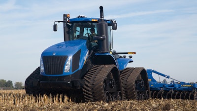 New Holland Expands T9 Smarttrax Series