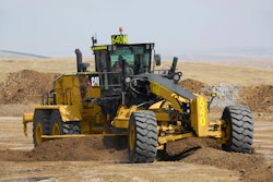 Cat 24 Motor Grader%2c Front View