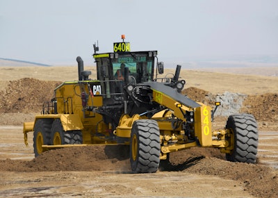 Cat 24 Motor Grader%2c Front View