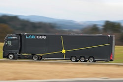 18 C0334 01