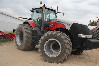 Titan Goodyear Super Singles Case Magnum