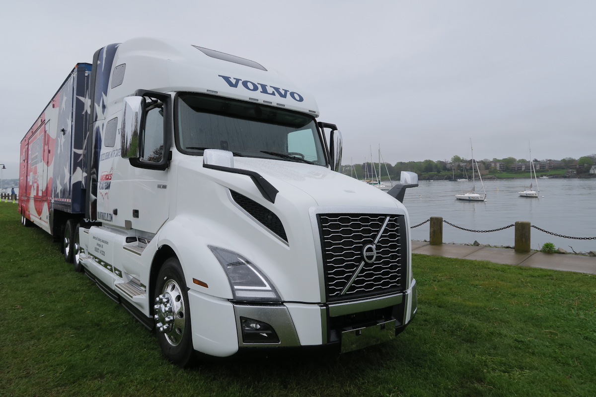 Volvo Trucks Dedicates New VNL 760 Model to America’s Road Team OEM