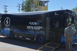 The Lion Electric Co. reveals its all-electric midi/minibus at Movin’On 2018 (learn more, 21007256).