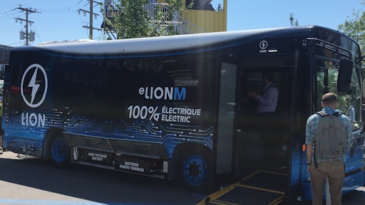 The Lion Electric Co. reveals its all-electric midi/minibus at Movin’On 2018 (learn more, 21007256).