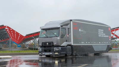 Urban Lab 2 Renault Trucks 03