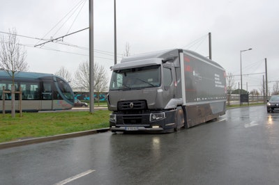 Urban Lab 2 Renault Trucks 04