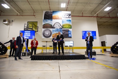 Camso Ag Peosta Ribboncutting