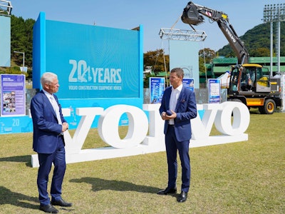 Senior Vice President of Corporate Communications and Public Affairs, Bill Law (right) and President Melker Jernberg (left).