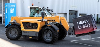DEUTZ will present two telescopic handler prototypes, one with a hybrid drive and the other fully electric.