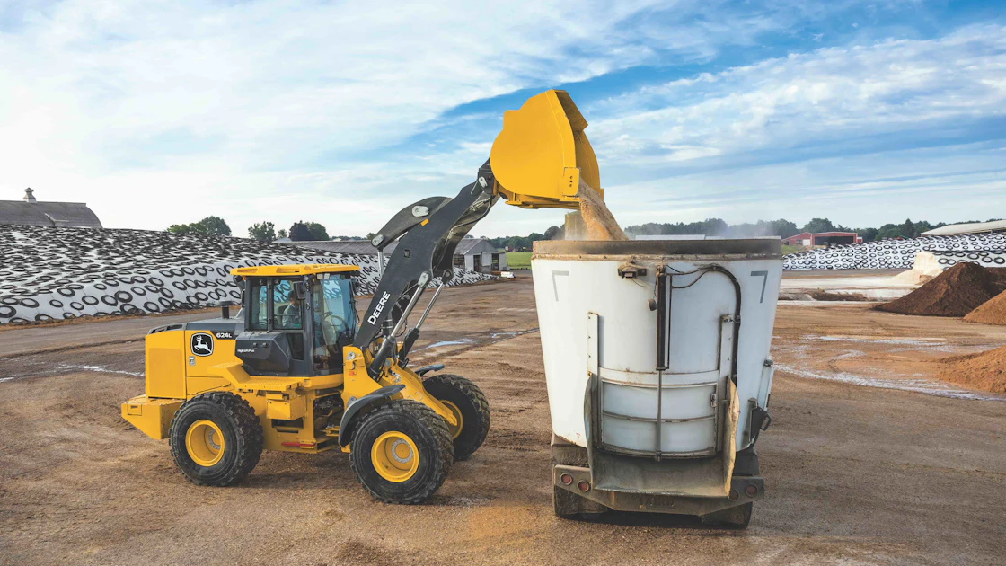 Parallel Loader New John Deere L-Series Utility Wheel Loaders Include Improved Cabs for ...