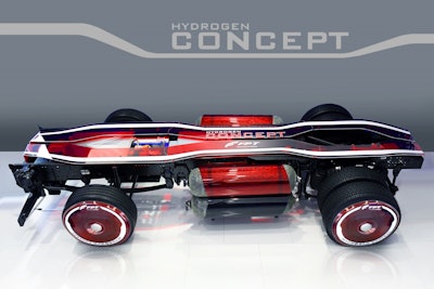 FPT has developed a hydrogen fuel cell powertrain concept as it believes hydrogen fuel cells will be the direction the heavy-duty industry will take for electrication due to their advantageous power-to-weight ratio.