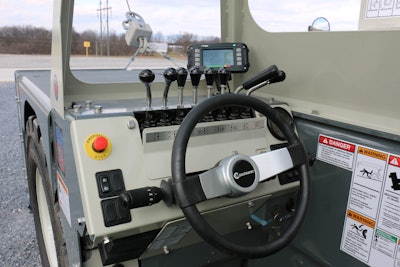 Manitowoc Showcases Latest Shuttlelift Crane At The Rental Show 3