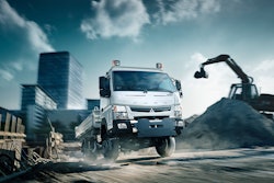 Fuso Canter 6C18 4x4