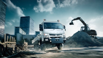 Fuso Canter 6C18 4x4