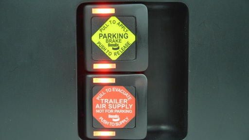 Intellipark replaces the traditional air parking brakes with illuminated electronic switches – helping prevent rollaway and runaway crashes. Easy to use and driver friendly, it delivers parking brake status on both the tractor and trailer.