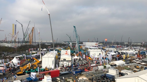 Great views of the show grounds could be found from atop the bauma selfie tower.