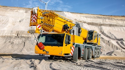 The Liebherr LTM 1230-5.1 mobile crane has a 75-m telescopic boom.
