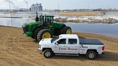 Titan Lsw4 Farm Rescue Image