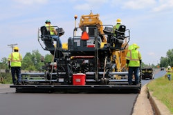 Bomag Cr 10 30 W Paver