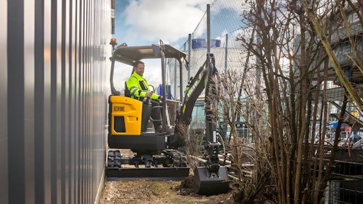 Volvo CE ECR18E and EC20E compact excavators. Learn more at oemoffhighway.com/21044471.