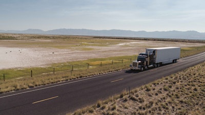 Class8 Truck Q Mvhk1 Ltn Cs Us