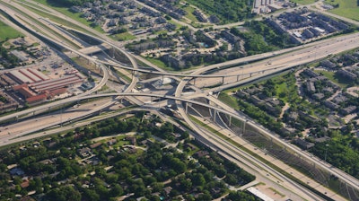 Infrastructure Qwm B Vg L7vs Us