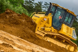 D61 P Xi 24