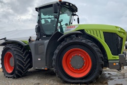 Galileo Cup Wheel Claas Tractor