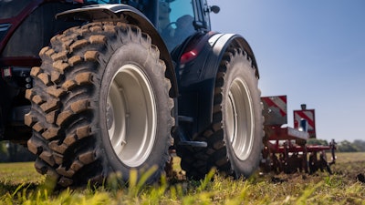 Nokian+ground+king Cow+farm+(3)