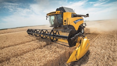 New Holland won an Agritechnica Silver Medal for the new Ultra-Flow staggered drum design for the CX range of combines.