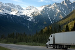 Truckin Mountains 93398 Px