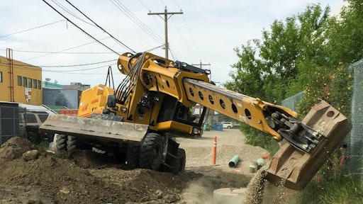 Gradall Xl4300 V Working