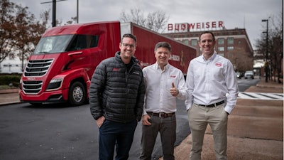 From left to right: Trevor Milton, CEO, Nikola Motor Company; Michel Doukeris, President and CEO, Anheuser-Busch; and John Gerra, Director of Business Development, BYD Motors were on site for the zero-emission beer delivery.