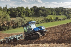 Factory-fit tracks which can be tailored to specific application needs will now be available on CNH agricultural equipment brands.