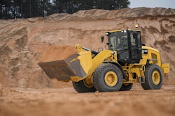 Cat 938M Aggregate Handler SWL