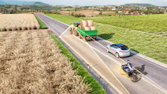 Continental’s left-turn assist can detect approaching vehicles at a distance of up to 250 m and warn the driver.