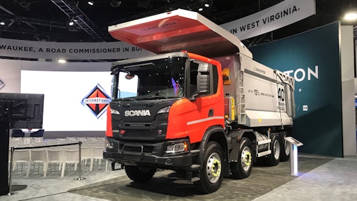 A Scania heavy-duty truck for mining applications was exhibited at NACV, where Navistar announced its collaboration with the company.