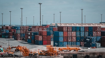 Containersat Port 1427541 Px
