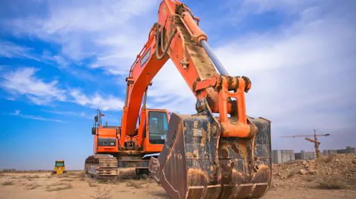 Top 4 Heavy Equipment Industry Trends in 2020 | OEM Off-Highway