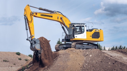 The generation 8 series crawler excavtor is made up of seven models ranging from 48,500 to 99,200 lbs. (22-45 t).