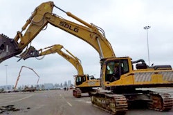 Four Sdlg Excavators Support Wuhan’s 10 Day Hospital Build 1