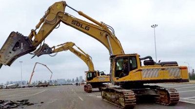Four Sdlg Excavators Support Wuhan’s 10 Day Hospital Build 1