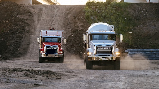 200310 Mack Command Steer In Granite 1