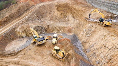 Construction Site 9j P Jrf Lt Bi0 Us