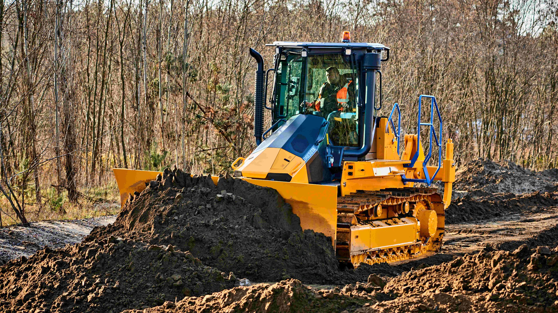 Dressta TD-14M-LT-6-WAY-PAT Crawler Dozer