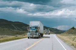 IHS Markit forecasts a production decline of more than 30% in Class 4-8 vehicles in North America.