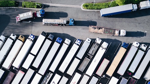 Truck Yard God2m D Nuju U Us
